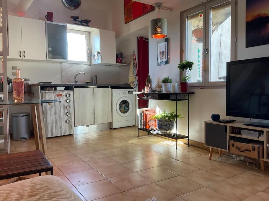 Appartement 1 Chb, Calme, Lumineux, Clim, Terrasse Avignon Exterior foto
